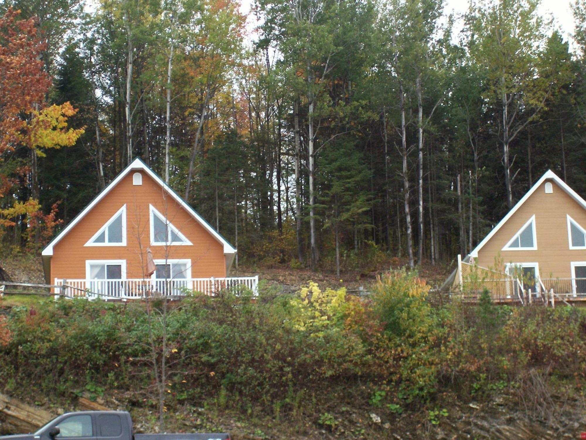 Chalets Garou Saint-Ferdinand Eksteriør billede